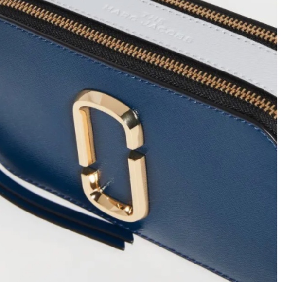 Marc Jacobs Side Bag- The Snapshot - Picture 4 of 9